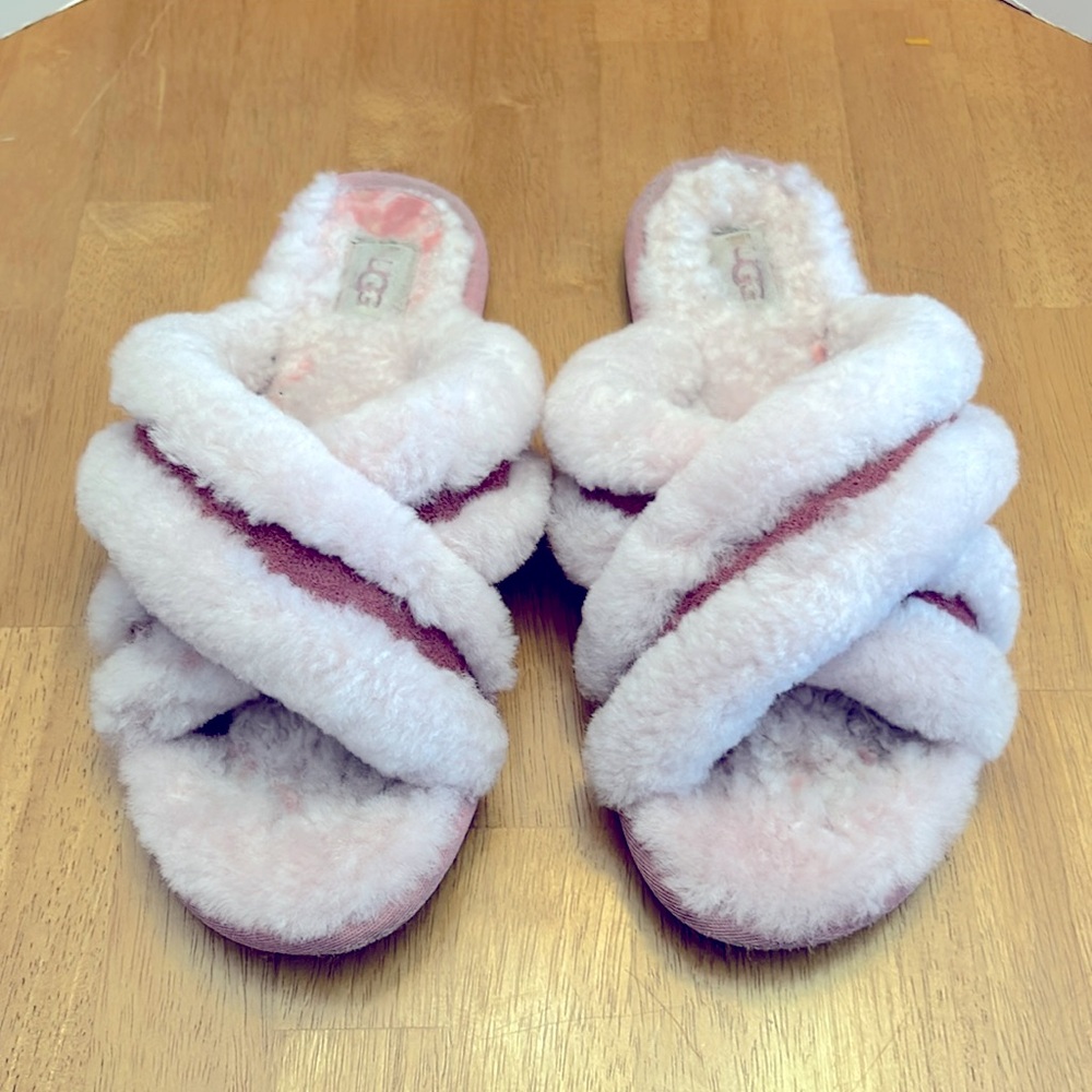 UGG Scuffita Pink fluffy shearling slipper 10